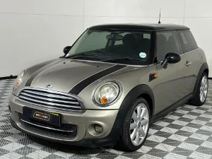 Used 2011 MINI Hatch Cooper