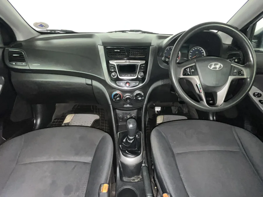 Used 2015 Hyundai Accent hatch 1.6 Fluid - WeBuyCars Durban