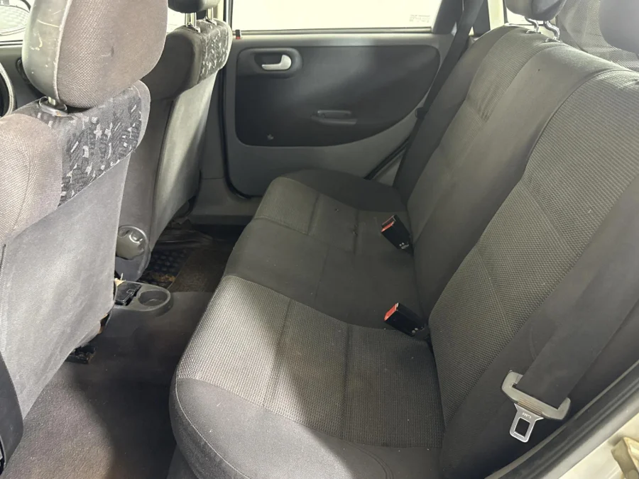 Used 2005 Opel Corsa 1.4 Comfort - WeBuyCars Midstream