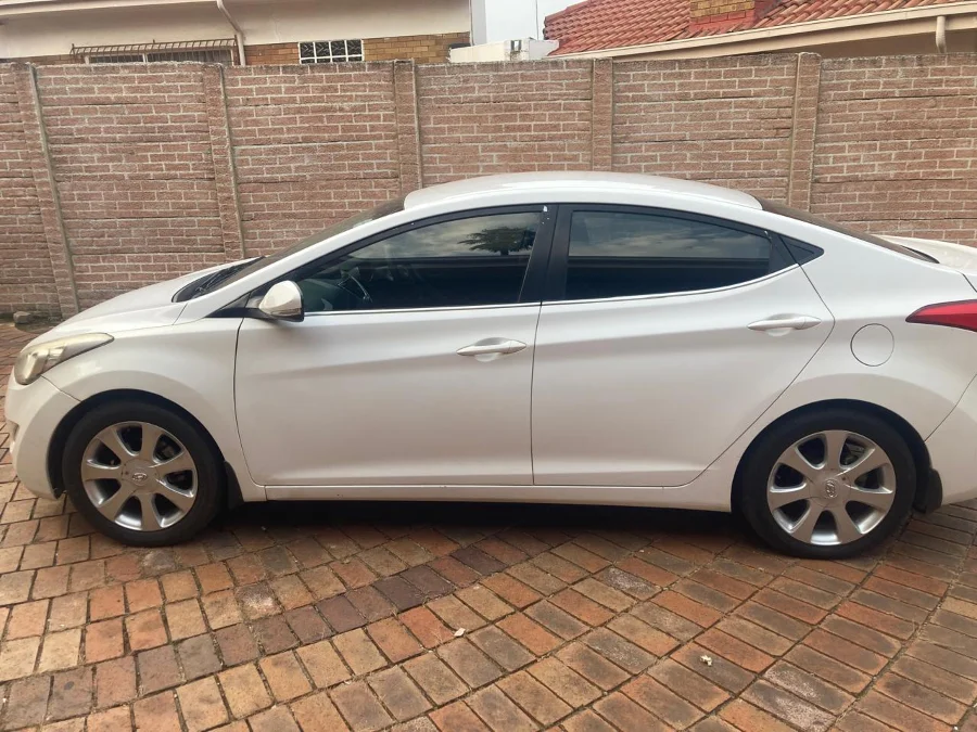 Used 2012 Hyundai Elantra 1.8 Executive auto - Private Seller