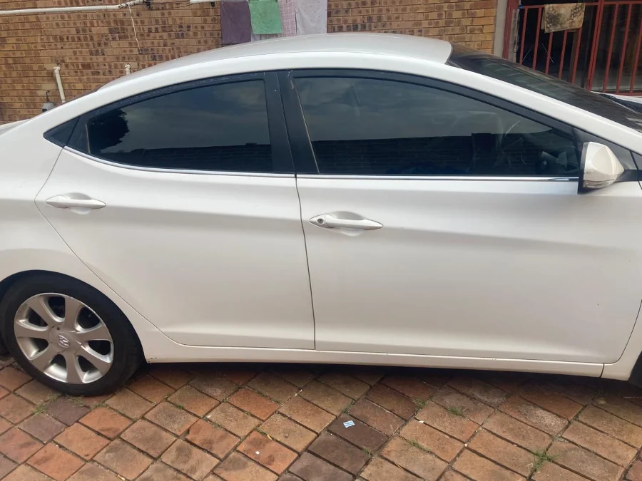 Used 2012 Hyundai Elantra 1.8 Executive auto - Private Seller