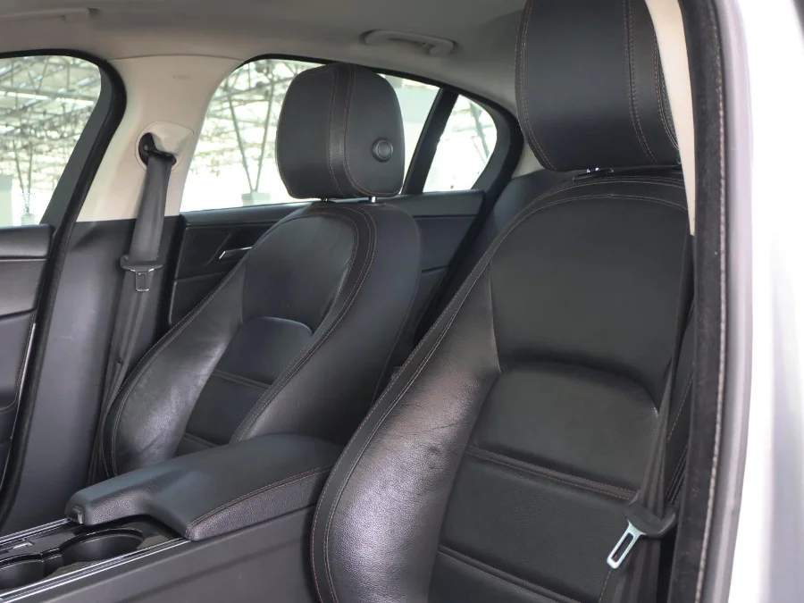 Used 2017 Jaguar XE P250 S - Omoda Jaecoo Bedfordview