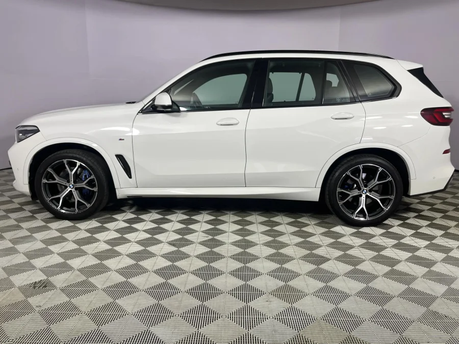 Used 2022 BMW X5 xDrive30d M Sport - WeBuyCars Midstream