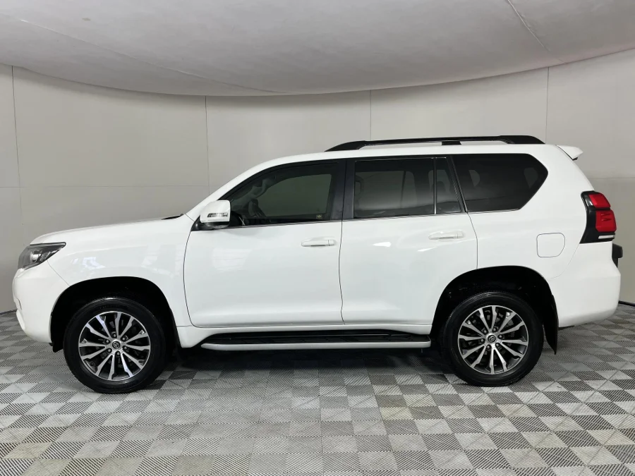 Used 2022 Toyota Land Cruiser Prado 2.8GD VX-L - WeBuyCars Mbombela