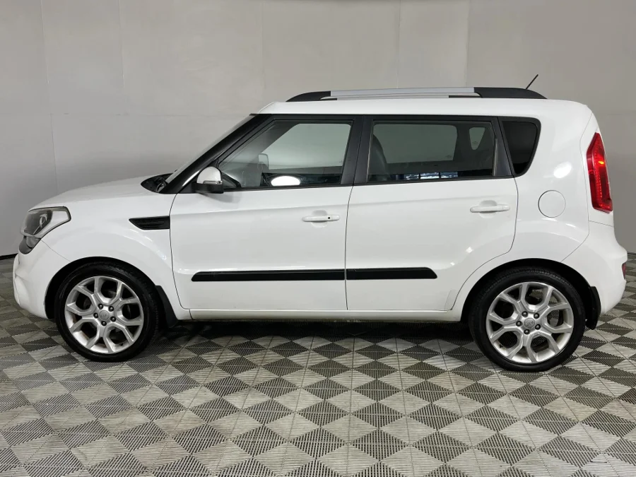 Used 2014 Kia Soul 2.0 auto - WeBuyCars George