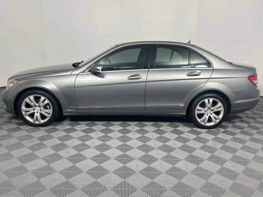 Used 2009 Mercedes-Benz C-Class C300 Avantgarde - WeBuyCars Richmond