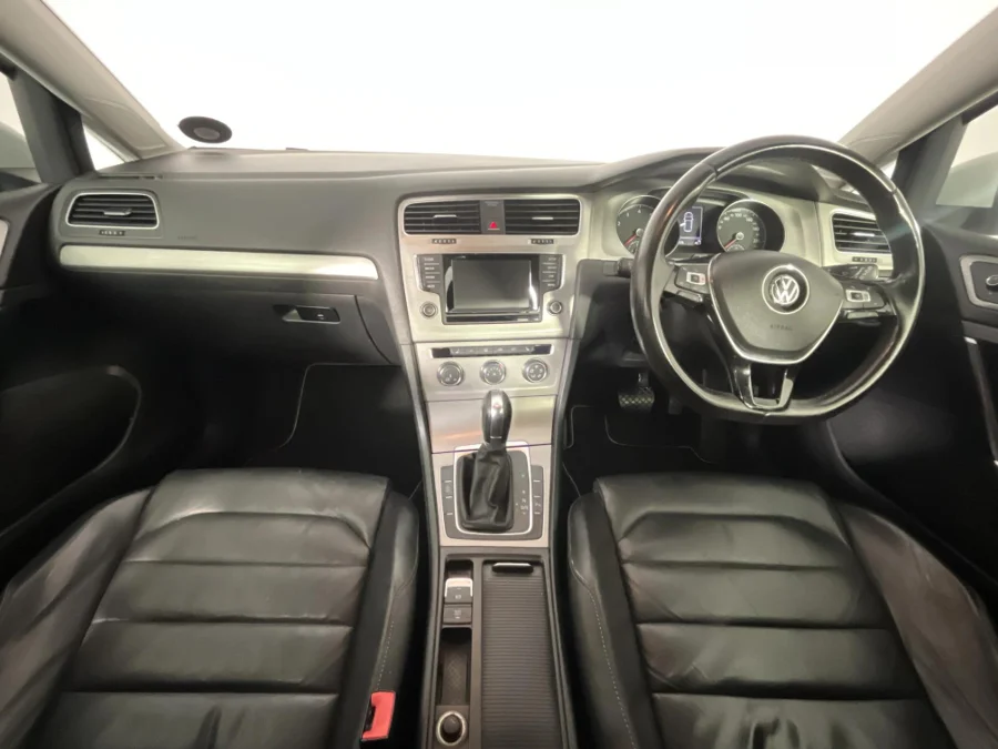Used 2014 Volkswagen Golf 1.4TSI Comfortline auto - WeBuyCars Lansdowne Used 2014 Volkswagen Golf 1.4TSI Comfortline auto - WeBuyCars Lansdowne