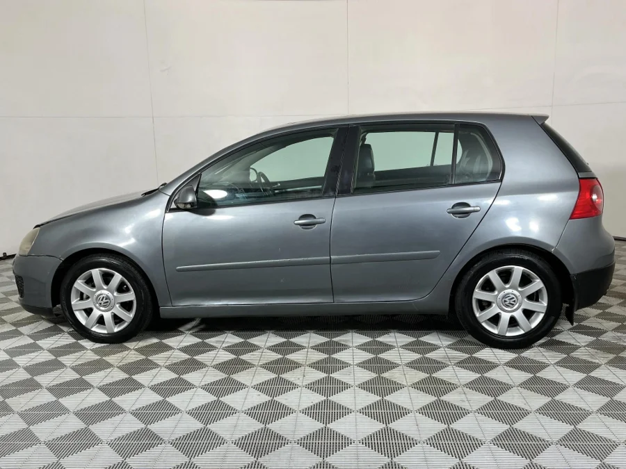 Used 2005 Volkswagen Golf 2.0FSI Sportline - WeBuyCars JHB South