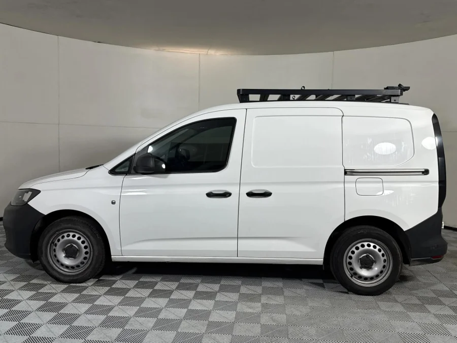 Used 2022 Volkswagen Caddy Cargo 2.0TDI panel van - WeBuyCars Midstream