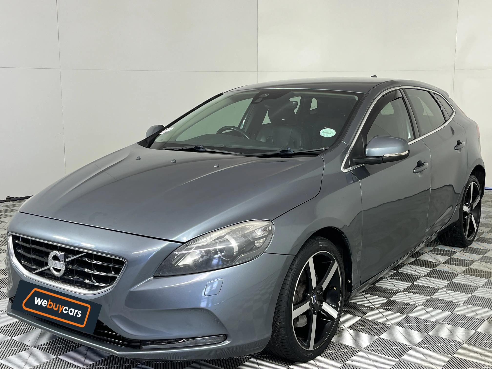 Used 2016 Volvo V40 D2 Essential