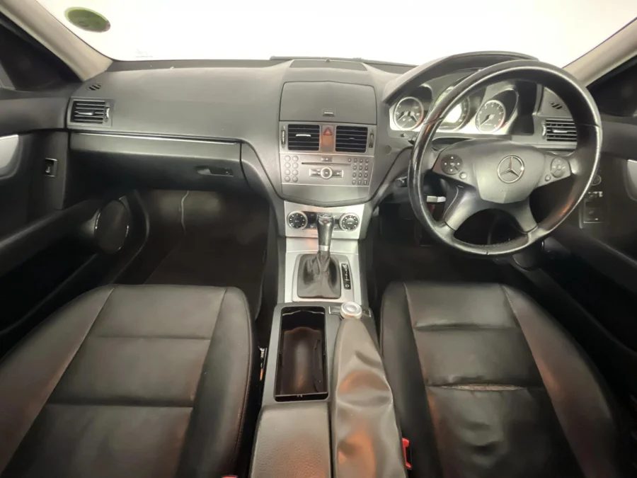 Used 2010 Mercedes-Benz C-Class C180CGI Avantgarde Touchshift - WeBuyCars Lansdowne
