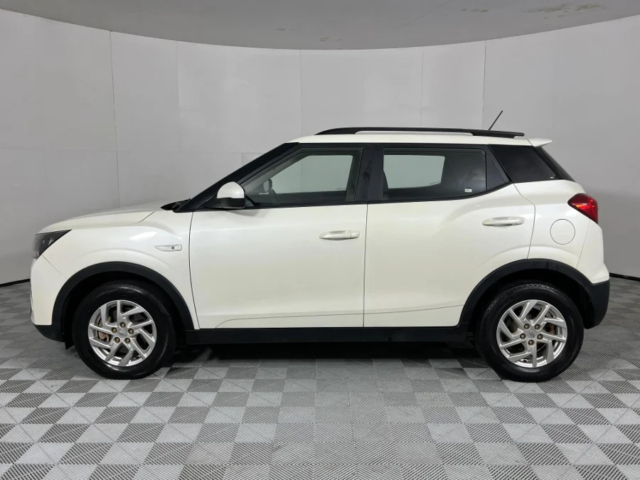 Used 2022 Mahindra XUV300 1.2T W6 - WeBuyCars Gqeberha