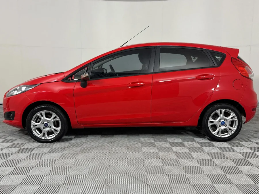 Used 2017 Ford Fiesta 5-door 1.0T Trend - WeBuyCars Vereeniging