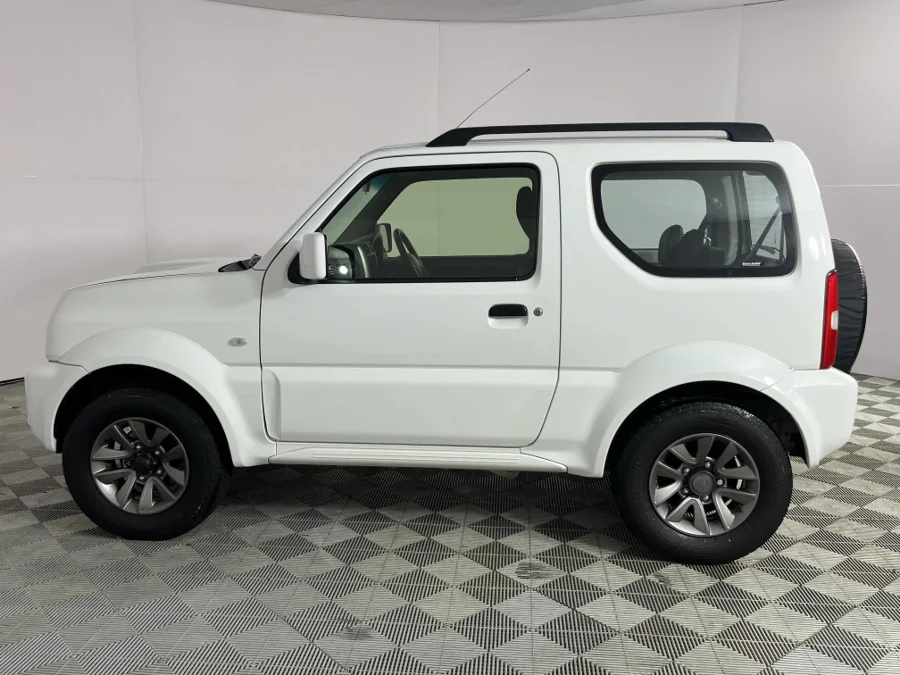 Used 2015 Suzuki Jimny 1.3 - WeBuyCars Lansdowne Used 2015 Suzuki Jimny 1.3 - WeBuyCars Lansdowne