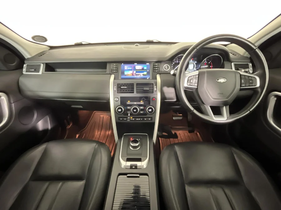 Used 2017 Land Rover Discovery Sport HSE TD4 - WeBuyCars The Dome