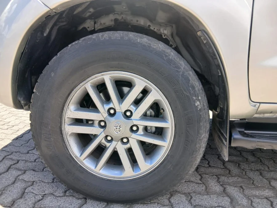 Used 2016 Toyota Hilux 3.0D-4D double cab Raider Legend 45 auto - Carbase Auto