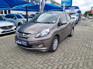 Used 2014 Honda Brio Amaze sedan 1.2 Trend