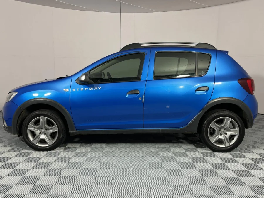 Used 2017 Renault Sandero 66kW turbo Stepway Expression - WeBuyCars Lansdowne