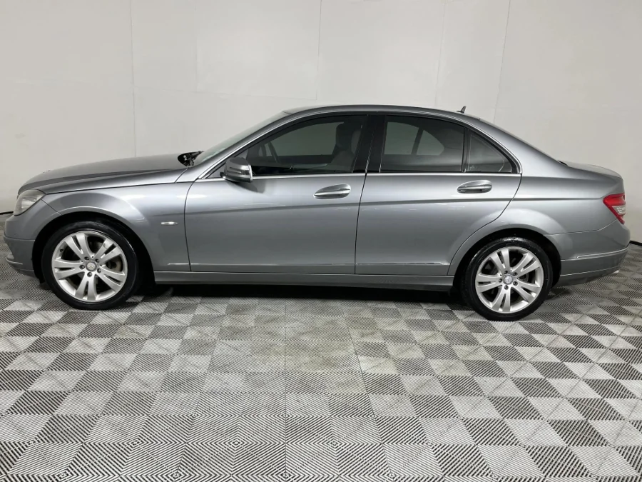 Used 2009 Mercedes-Benz C-Class C220CDI Avantgarde Touchshift - WeBuyCars The Dome