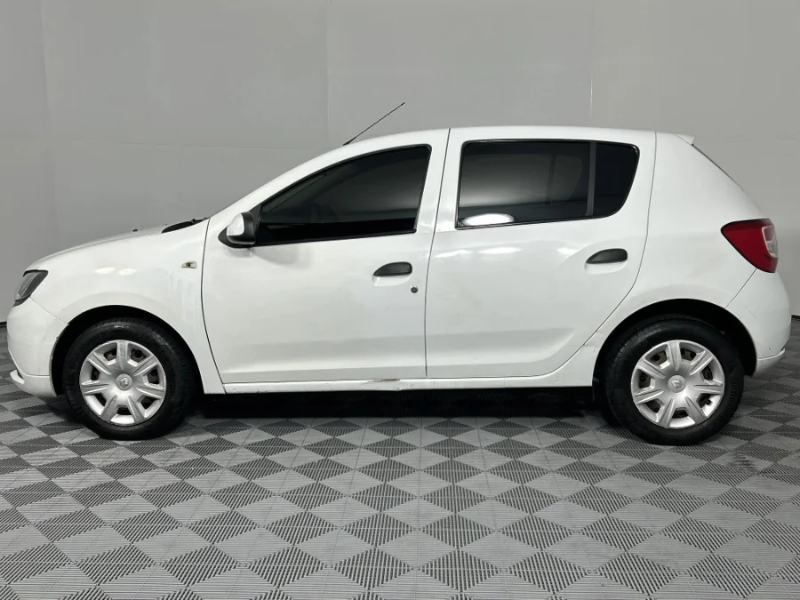 Used 2015 Renault Sandero 66kW turbo Expression - WeBuyCars Richmond