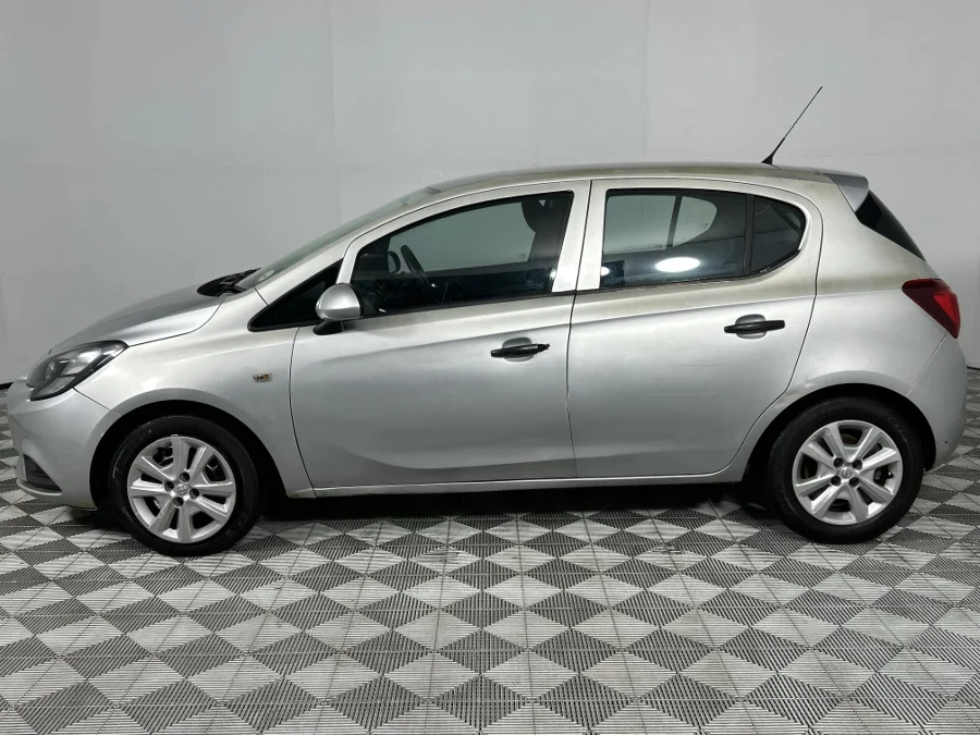 Used 2015 Opel Corsa 1.0T Essentia - WeBuyCars Lansdowne