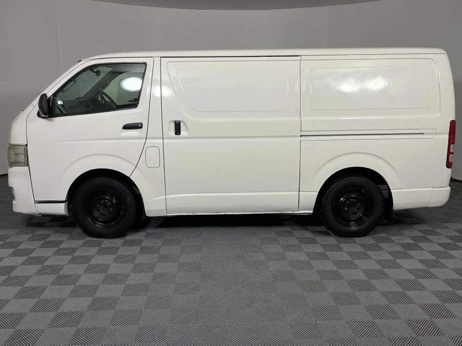 Used 2011 Toyota Quantum 2.5D-4D panel van - WeBuyCars Montana