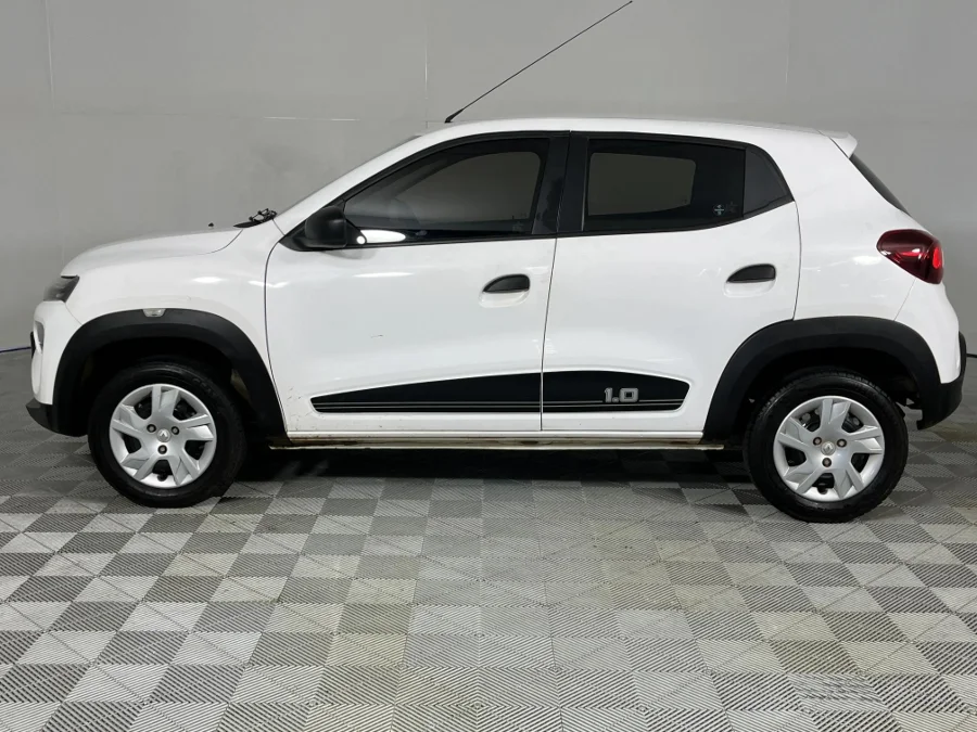 Used 2022 Renault Kwid 1.0 Life - WeBuyCars Silverlakes