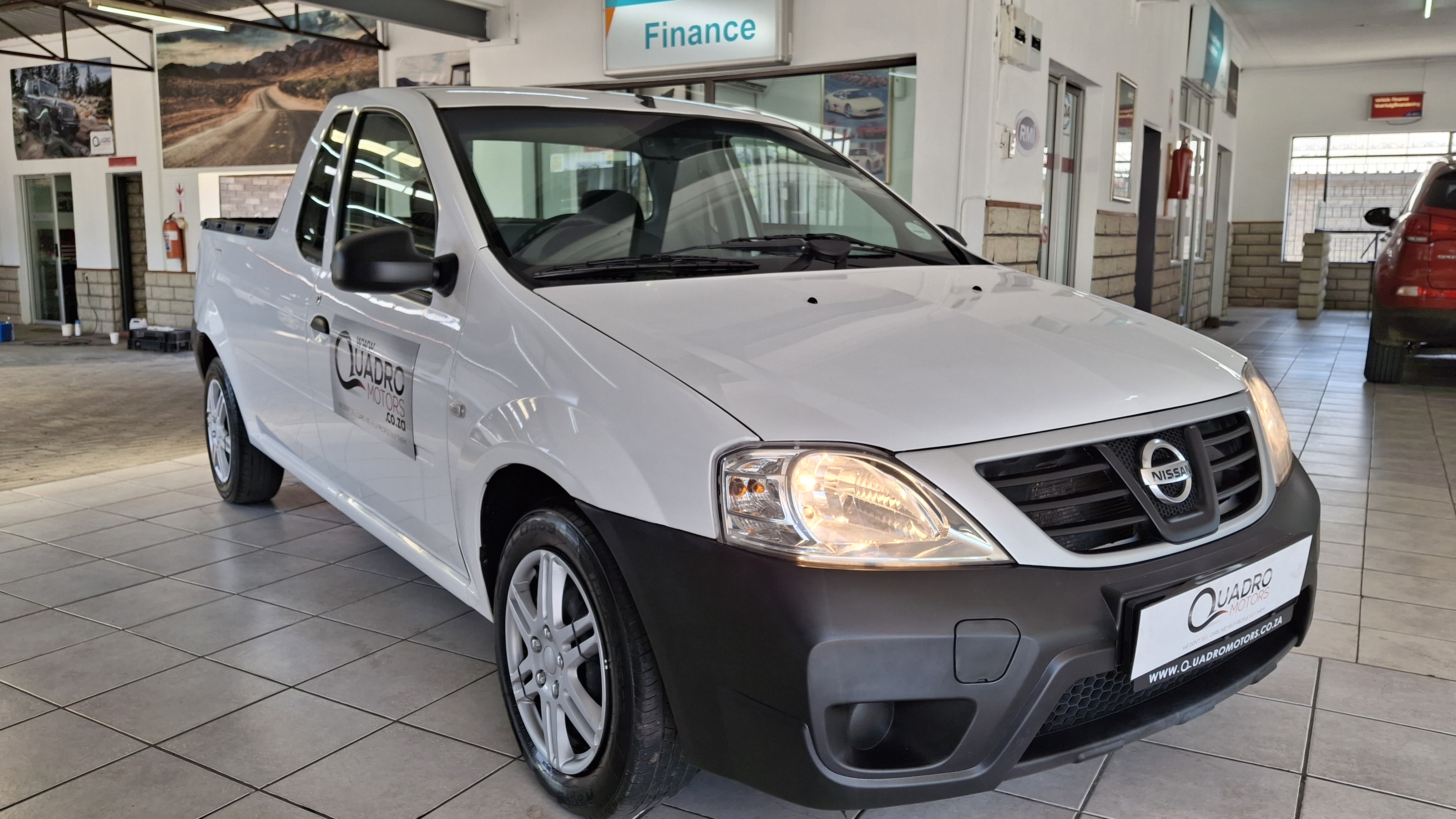Used 2021 Nissan NP200 1.6i safety pack