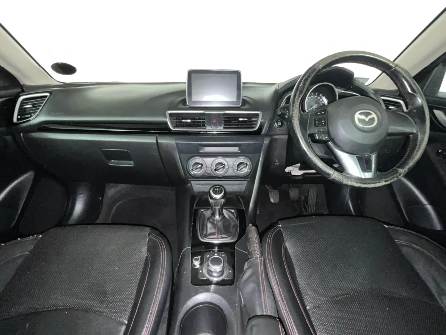 Used 2016 Mazda Mazda3 hatch 1.6 Dynamic - WeBuyCars  Witbank
