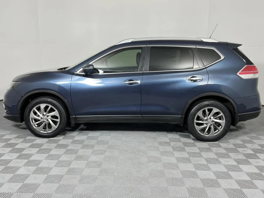 Used 2015 Nissan X-Trail 2.5 4x4 SE - WeBuyCars Montana