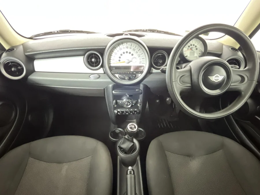 Used 2012 MINI Hatch One - WeBuyCars Montana