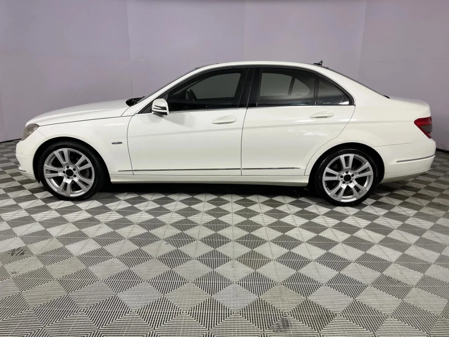 Used 2010 Mercedes-Benz C-Class C200CGI Avantgarde Touchshift - WeBuyCars Durban
