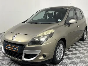 Used 2010 Renault Scenic 1.9dCi Dynamique