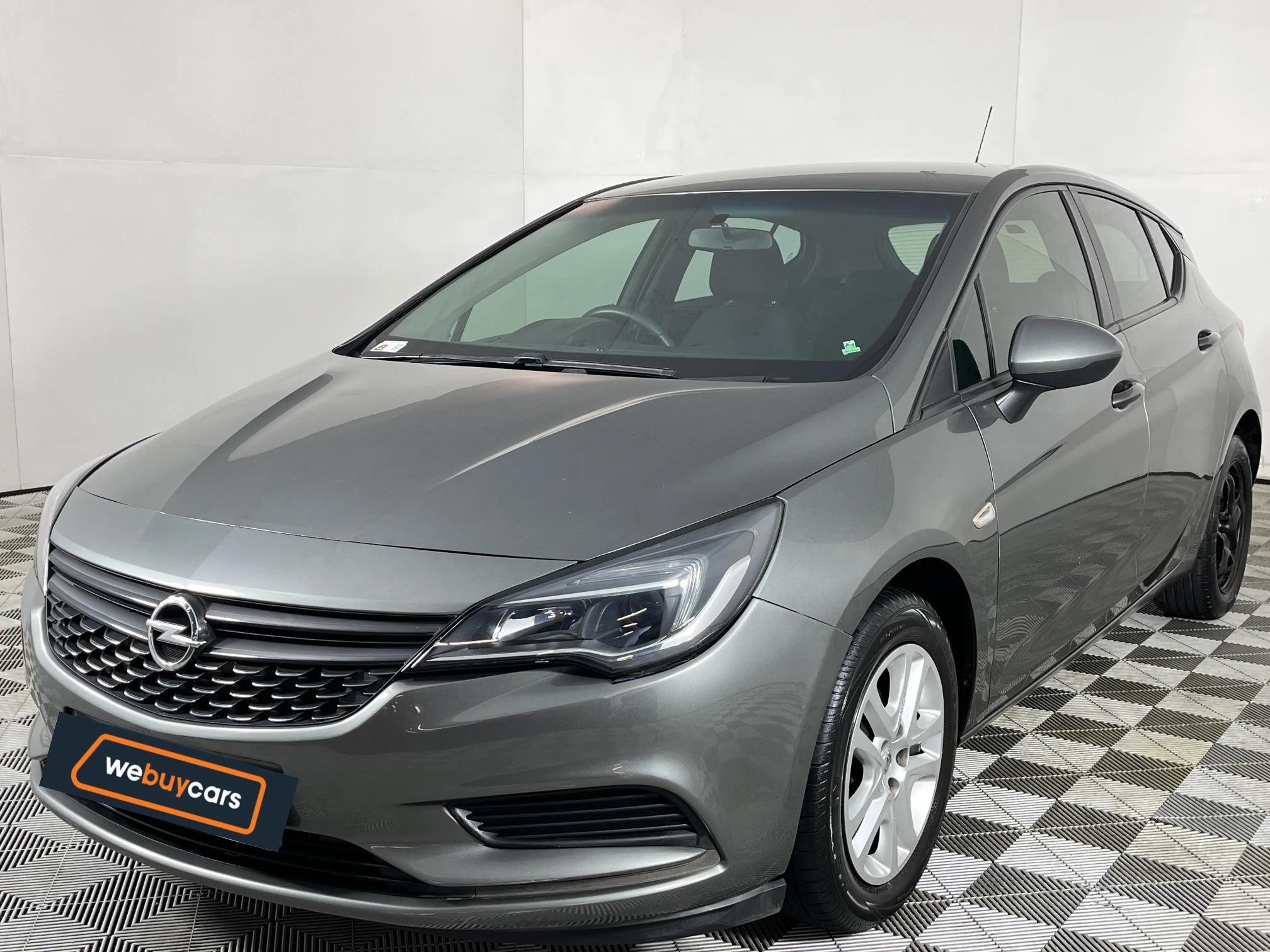 Used 2017 Opel Astra hatch 1.0T