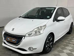 Used 2013 Peugeot 208 5-door 1.6HDi Allure
