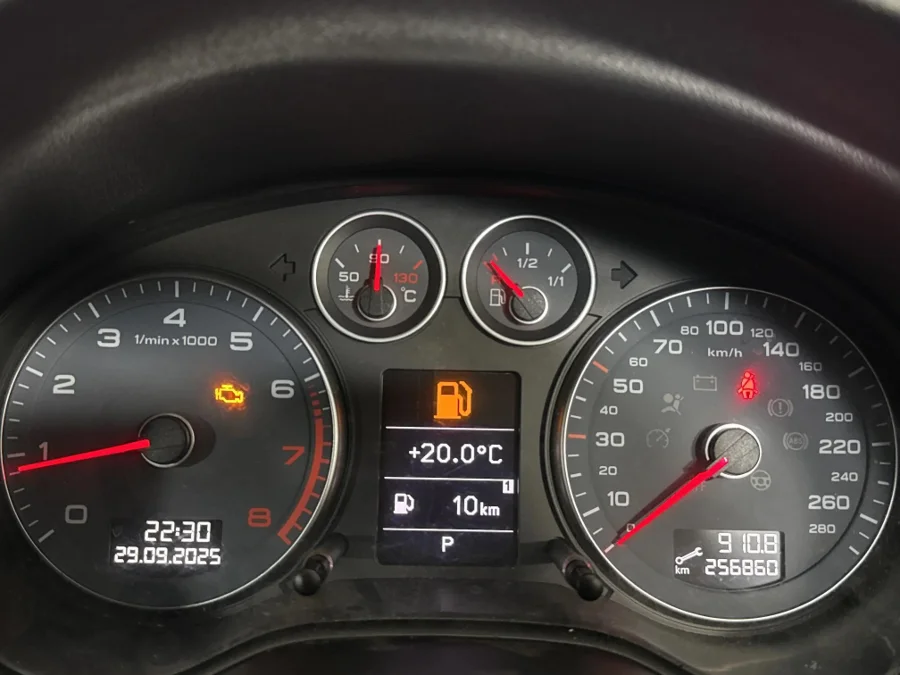 Used 2011 Audi A3 cabriolet 2.0T Ambition auto - WeBuyCars Midstream