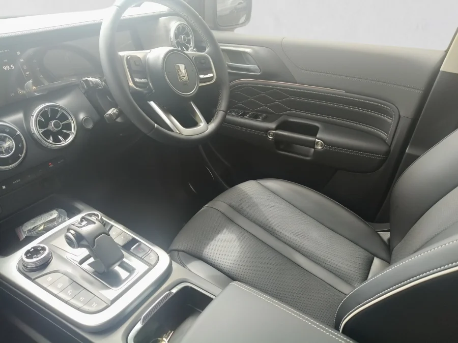 New 2026 GWM Tank 300 2.4T Ultra Luxury 4WD - Eastvaal Motor City New