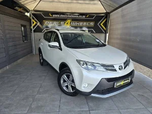 Used 2015 Toyota RAV4 2.0 GX auto