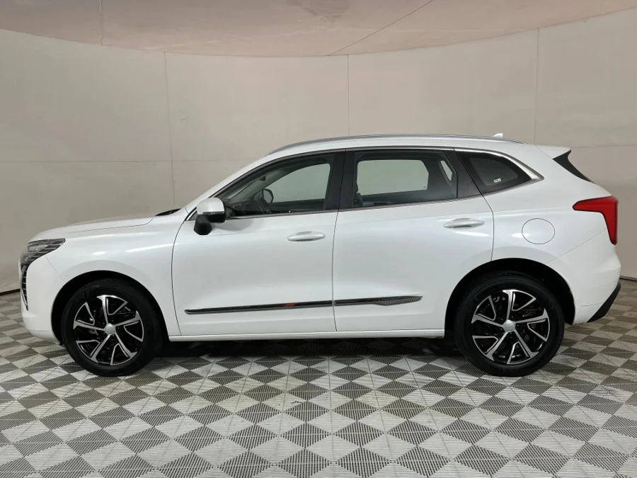 Used 2022 Haval Jolion 1.5T Luxury manual - WeBuyCars JHB South