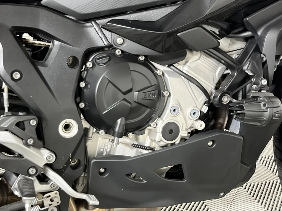 Used 2024 BMW S Series S 1000 XR - WeBuyCars The Dome