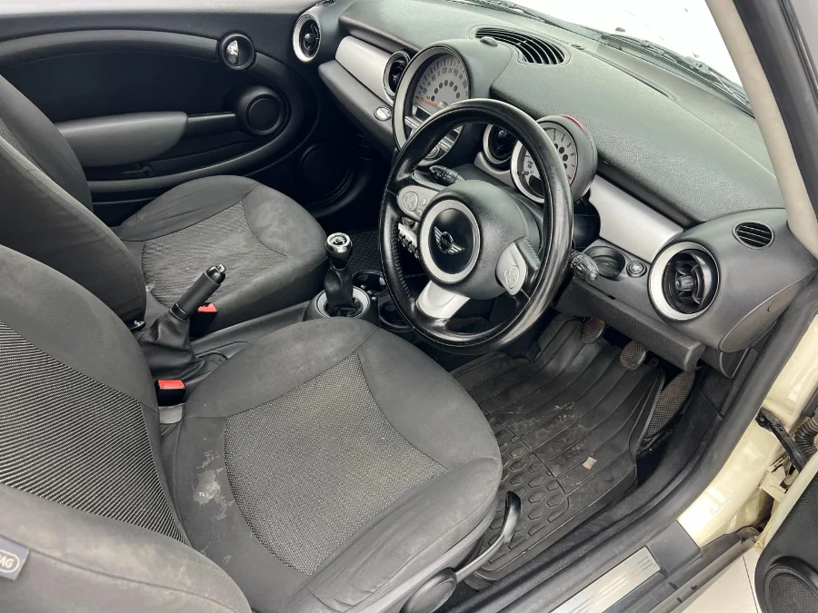 Used 2011 MINI Hatch Cooper - EBK Auto Used 2011 MINI Hatch Cooper - EBK Auto