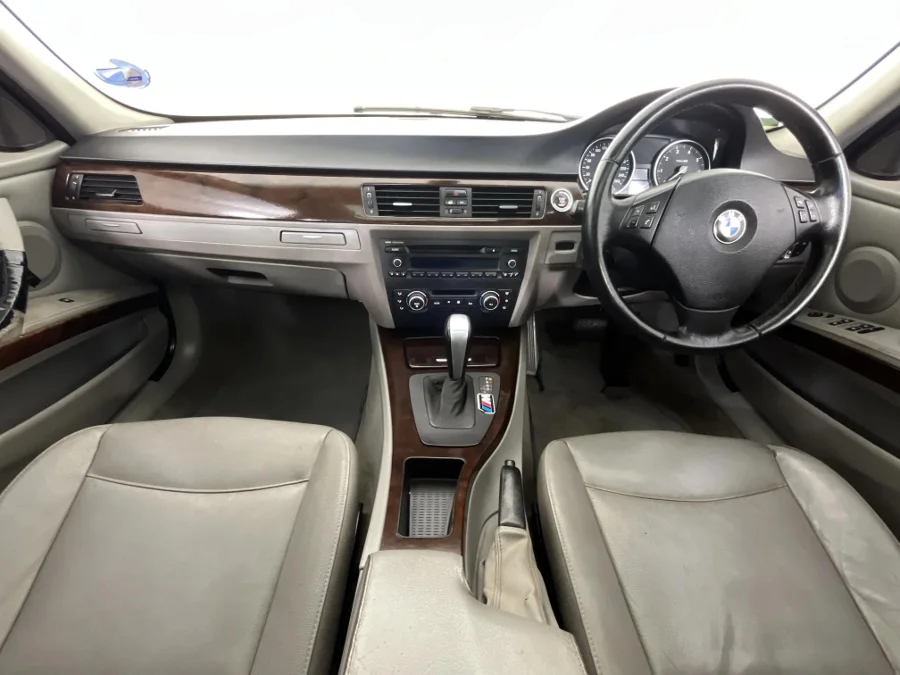 Used 2011 BMW 3 Series 323i auto - WeBuyCars Mbombela Used 2011 BMW 3 Series 323i auto - WeBuyCars Mbombela