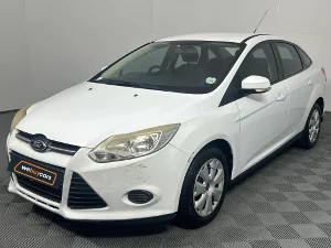 Used 2013 Ford Focus sedan 1.6 Ambiente auto Used 2013 Ford Focus sedan 1.6 Ambiente auto