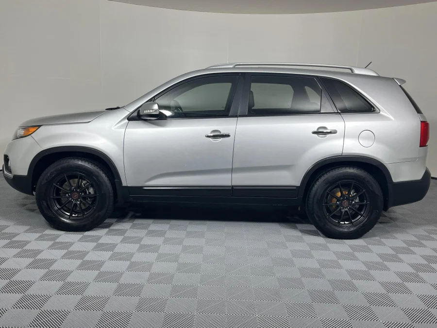Used 2010 Kia Sorento 3.5 V6 - WeBuyCars  Witbank