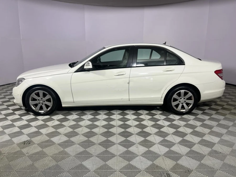 Used 2009 Mercedes-Benz C-Class C200 Kompressor Avantgarde Touchshift - WeBuyCars Montana