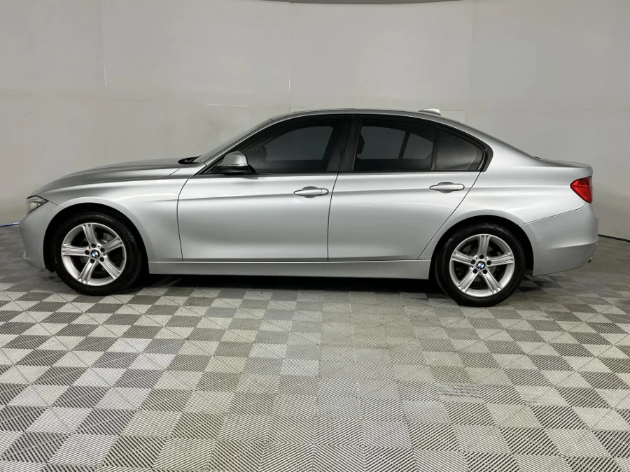Used 2015 BMW 3 Series 316i - WeBuyCars Silverlakes Used 2015 BMW 3 Series 316i - WeBuyCars Silverlakes