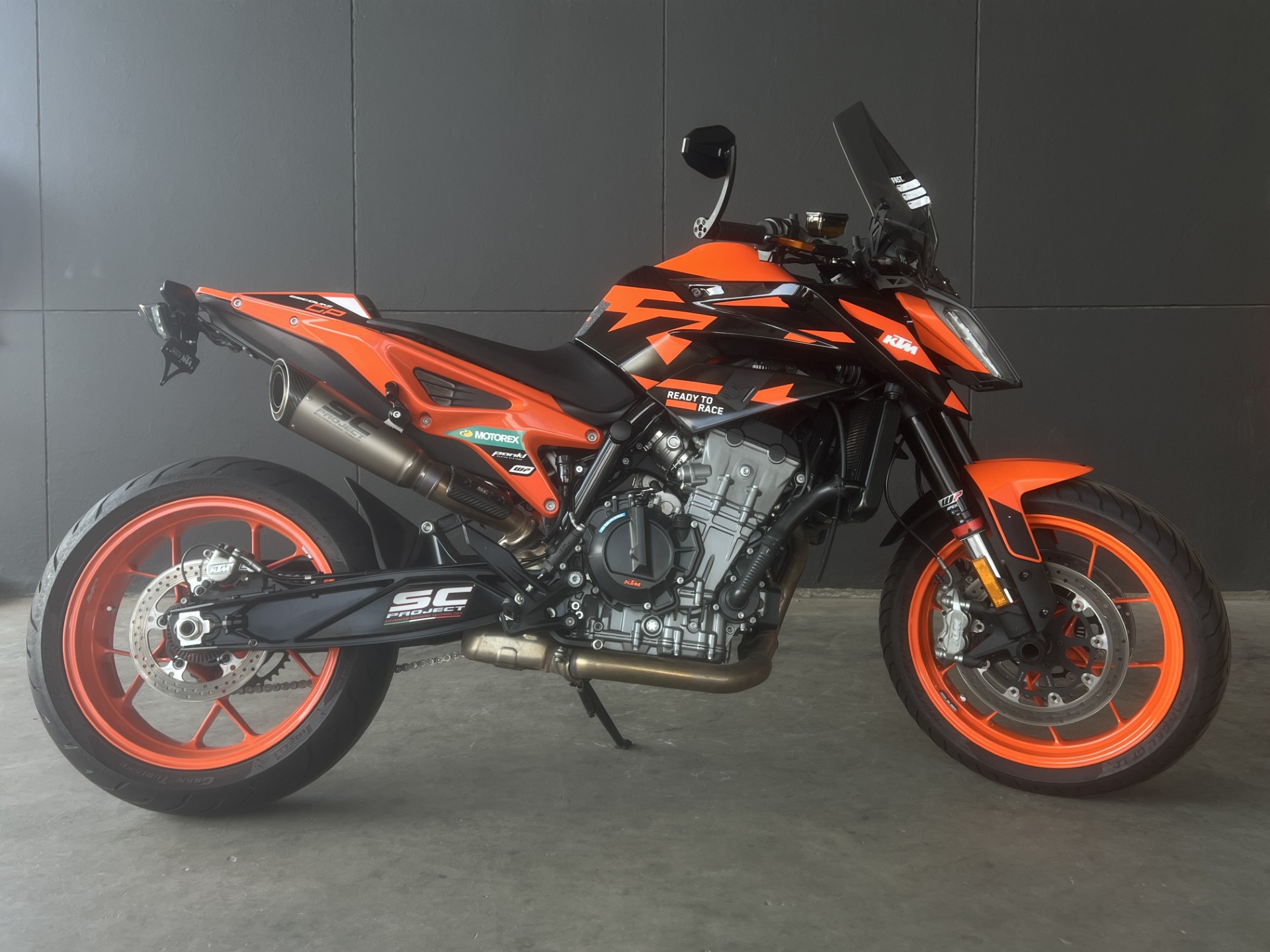 KTM 890 DUKE GP