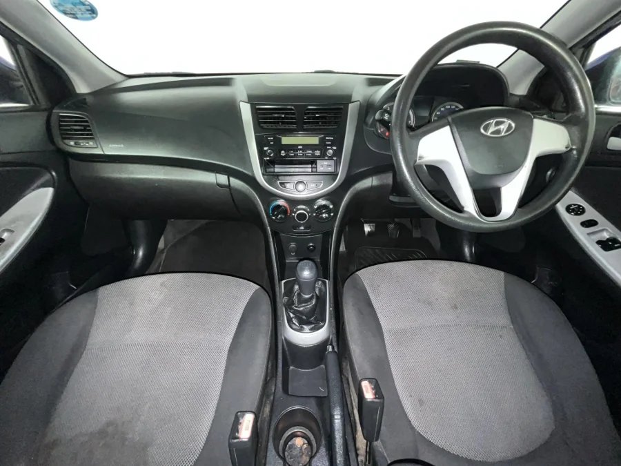 Used 2012 Hyundai Accent sedan 1.6 Motion - WeBuyCars Durban