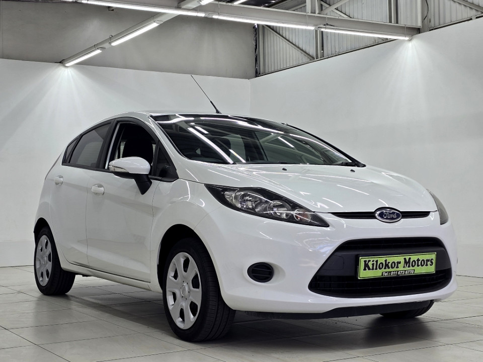 Used 2011 Ford Fiesta 5-door 1.6 Ambiente auto