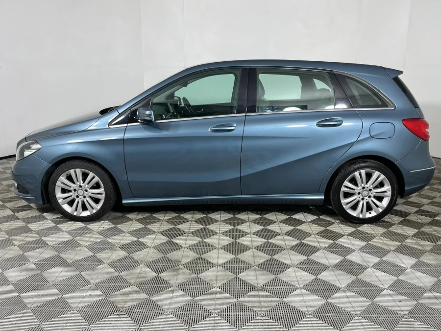 Used 2013 Mercedes-Benz B-Class B180CDI auto - WeBuyCars George